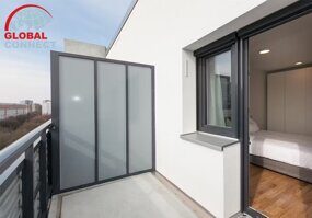 studio_room_in_warsaw_sokolowska_street_balcony.jpg